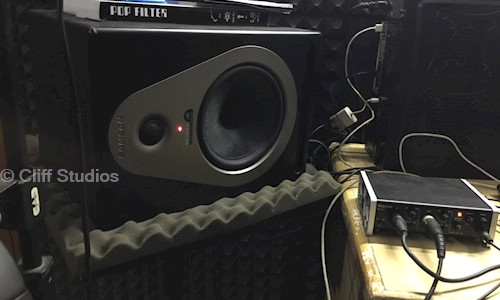 Cliff Studios - Job Training in Sector 33, Noida