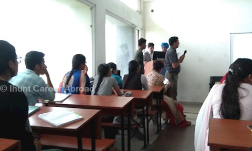Ihunt Career Abroad - Job Training in Sector 34, Chandigarh