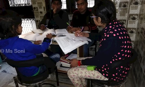 Ms Soni - School Tuitions in Sector 49, Noida