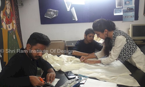 Shri Ram Institute Of Design - Job Training in Athwa Gate, Surat