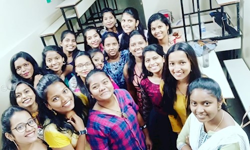 Centre of distance learning - School Tuitions in Dadar East, Mumbai