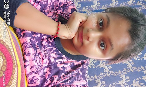 Nikita - School Tuitions in Tiljala, Kolkata