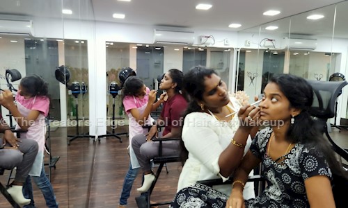 The Creator's Edge School of Hair and Makeup - Job Training in Royapuram, Chennai