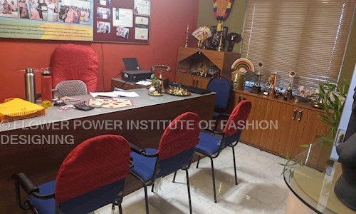 FLOWER POWER INSTITUTE OF FASHION DESIGNING - Job Training in Palarivattom, Cochin