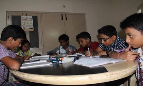 RP Tutorials - School Tuitions in R.M.V. 2nd Stage, Bangalore