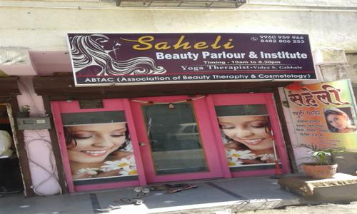 Saheli Beauty Parlour & Institute - Job Training in New Sanghavi, Pimpri Chinchwad 