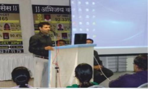 Abhijay Classes - School Tuitions in Vishrantwadi, Pune