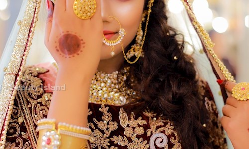Beauty Island Bridal Makeup - Job Training in Boring Canal Road, Patna
