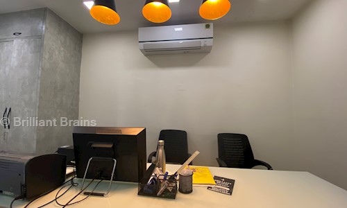 Brilliant Brains - School Tuitions in Pardi, Nagpur