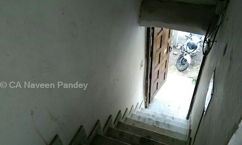 CA Naveen Pandey - Finance & Accounting tuitions in Tilak Nagar, Delhi