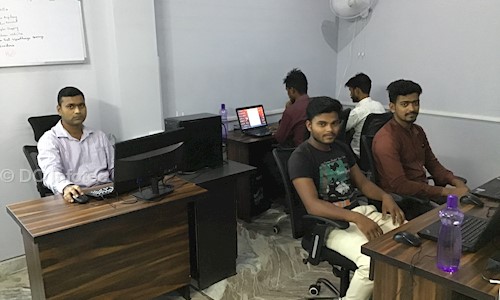 DC INFOTECH - Job Training in Rajendra Nagar, Lucknow