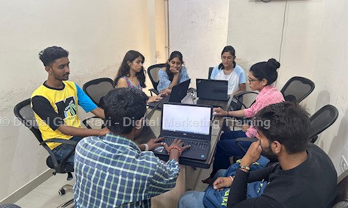 Digital Guru Ravi - Digital Marketing Training - Job Training in Jhotwara, Jaipur