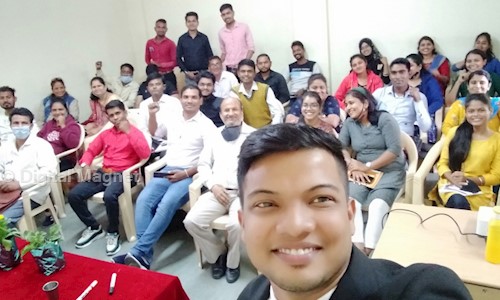 Digital Magnet - Job Training in Wathoda, Nagpur