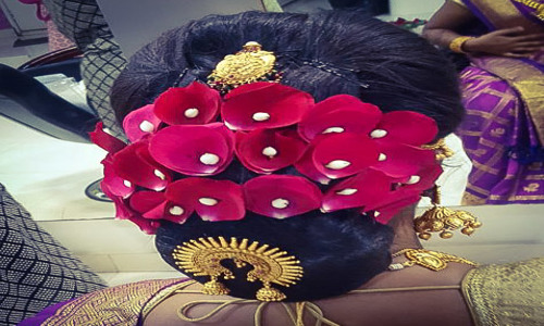Farzanas Salon & Academy - Job Training in Anna Salai, Pondicherry
