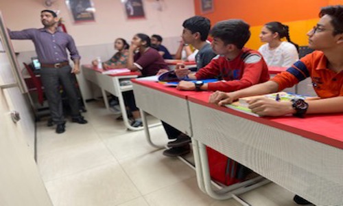 GUIDES LEARNING CENTRES - School Tuitions in Sohna-Gurgaon Road, Gurgaon