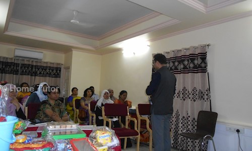 Home Tutor - School Tuitions in Rohta Road, Meerut