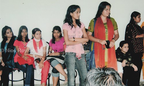 Nios Roy Coaching - School Tuitions in Kapoorthala, Lucknow