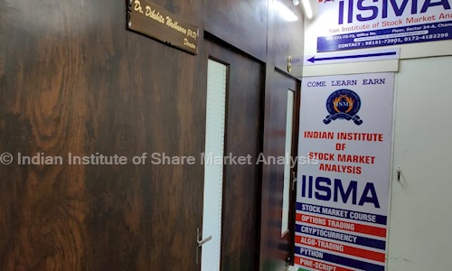 Indian Institute of Share Market Analysis - Job Training in Sector 34A, Chandigarh