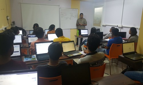 LIPS INDIA - Lavenir Institute Of Professional Studies Mumbai - Job Training in Borivali West, Mumbai