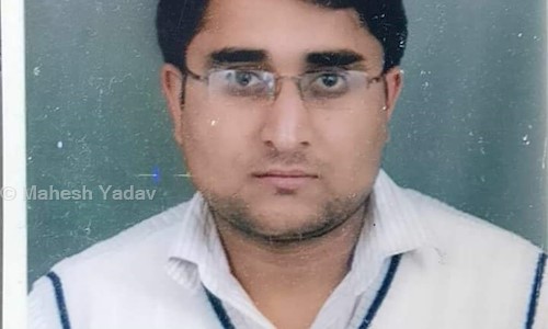 Mahesh Yadav - School Tuitions in Circular Road, Rewari