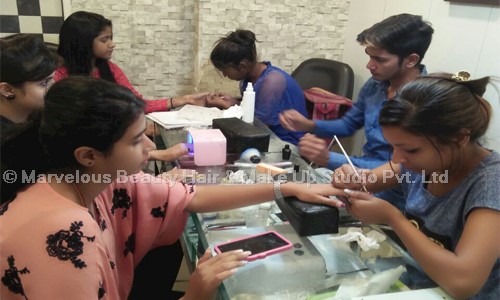 Marvelous Beauty Hair & Make Up Studio Pvt. Ltd. - Job Training in Model Town, Delhi