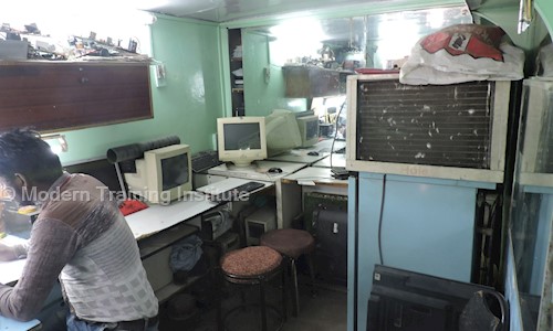 Modern Training Institute - Job Training in Chandni Chowk, Delhi