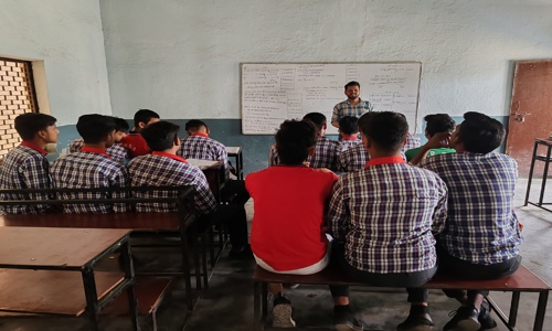 Virendra Singh - School Tuitions in Sector 26, Noida