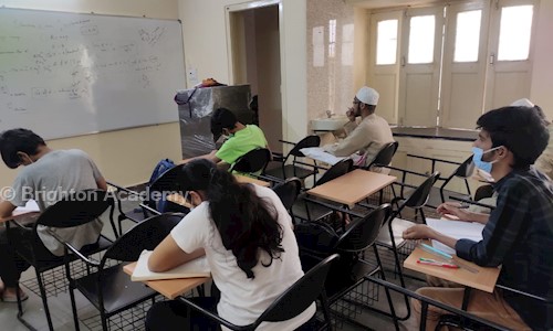 LEARNING POINT for IIT JEE - School Tuitions in Kavadiguda, Hyderabad