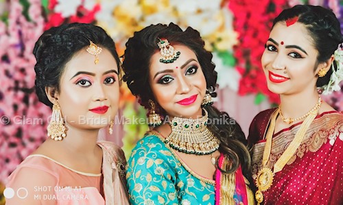Glam Girl - Bridal Makeup Artist Ronika - Job Training in Moukota, Guskara