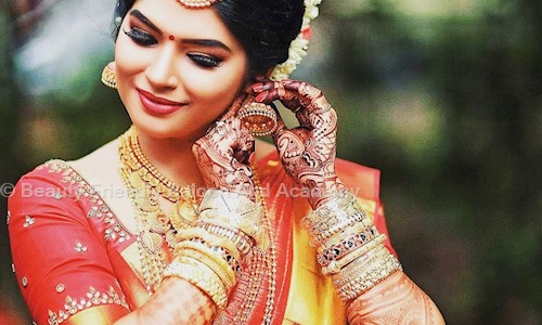 Beauty Friendly Saloon And Academy - Job Training in Cantonment, Trichy