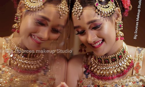 Big Sources makeup Studio - Job Training in Sudama Nagar, Indore