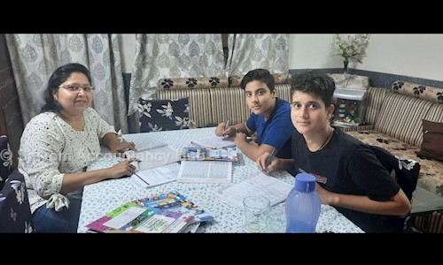 Dynamic Institue of Commerce - School Tuitions in Delhi, Delhi