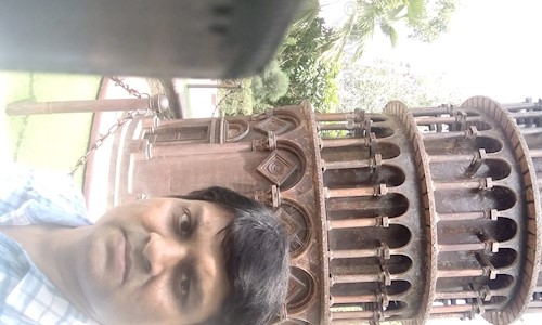Chandrakant Sharma  Physics tutor - School Tuitions in Nangal Raya, Delhi