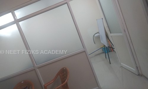 NEET FIZIKS ACADEMY - School Tuitions in  Manikonda, Hyderabad