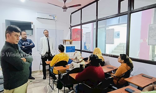 Wisdom College Of Creativity and Design - Job Training in Bangla Bazar, Lucknow
