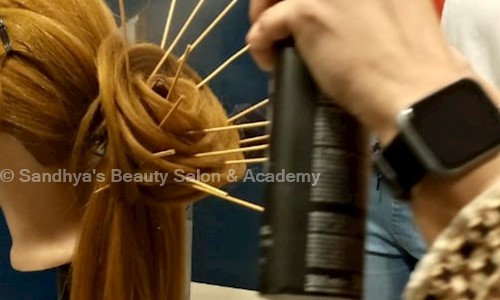 Sandhya's Beauty Salon & Academy - Job Training in Parel, Mumbai