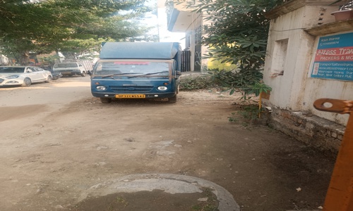 TrackingLogistic - Packers and Movers in Alambagh, Lucknow