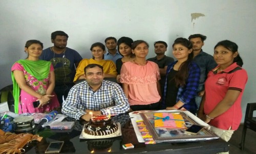 Pioneer Centre of Bio Sciences - School Tuitions in Mohan Nagar, Ghaziabad