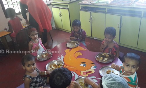 Raindrops Play School - Playschools in Edappally, Cochin