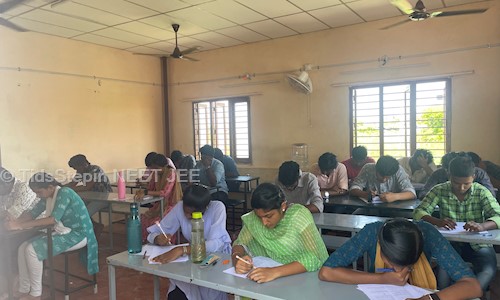 TidsStepin NEET JEE  - School Tuitions in Thanakkankulam, Madurai