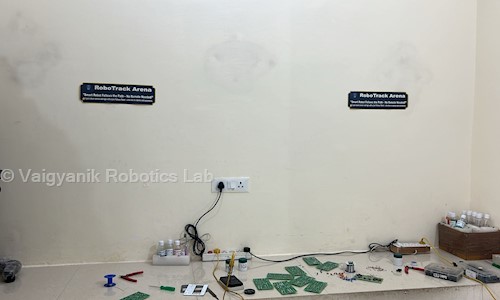 Vaigyanik Robotics Lab - School Tuitions in Mahesh Nagar, Ambala