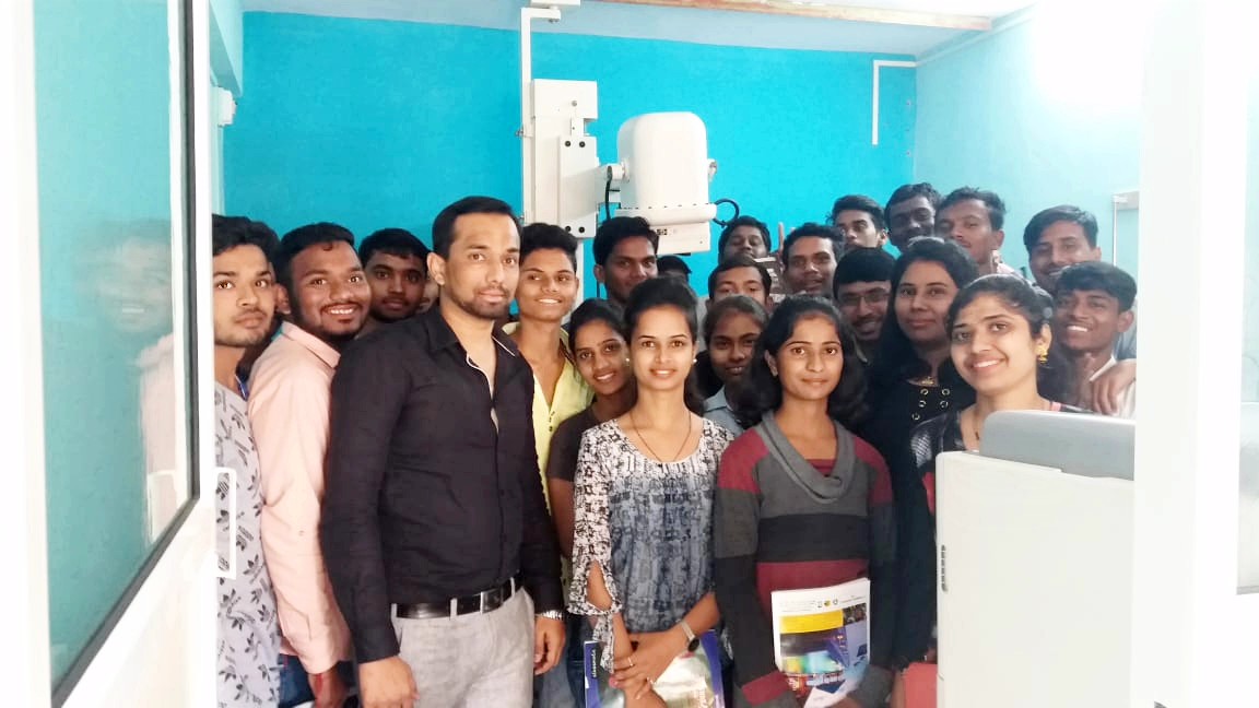Practical Lab of Adarsh Paramedical Institute