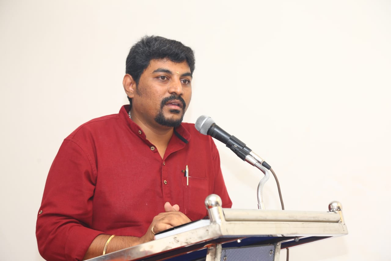 Guest Lecture Setup – Learning from Industry Experts of Deeppan Academy	