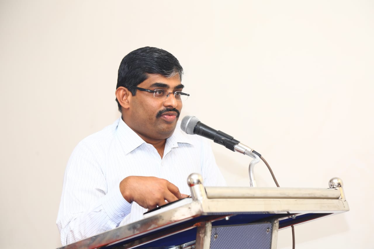 Guest Lecture Setup – Learning from Industry Experts of Deeppan Academy	