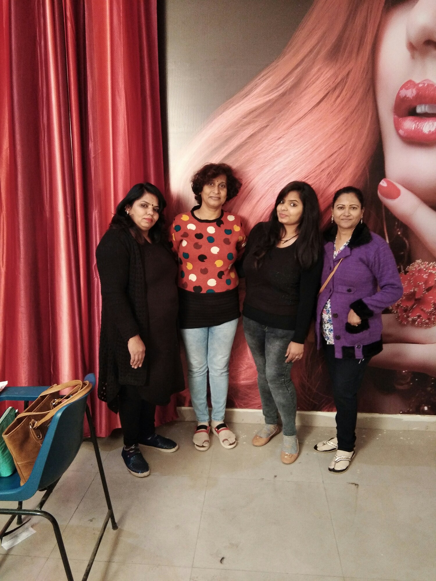 Alumni Meetups – Connecting Past Learners, Future Leaders of Diiptie Beauty Parlour Aroma Veda & Beauty Science Institute