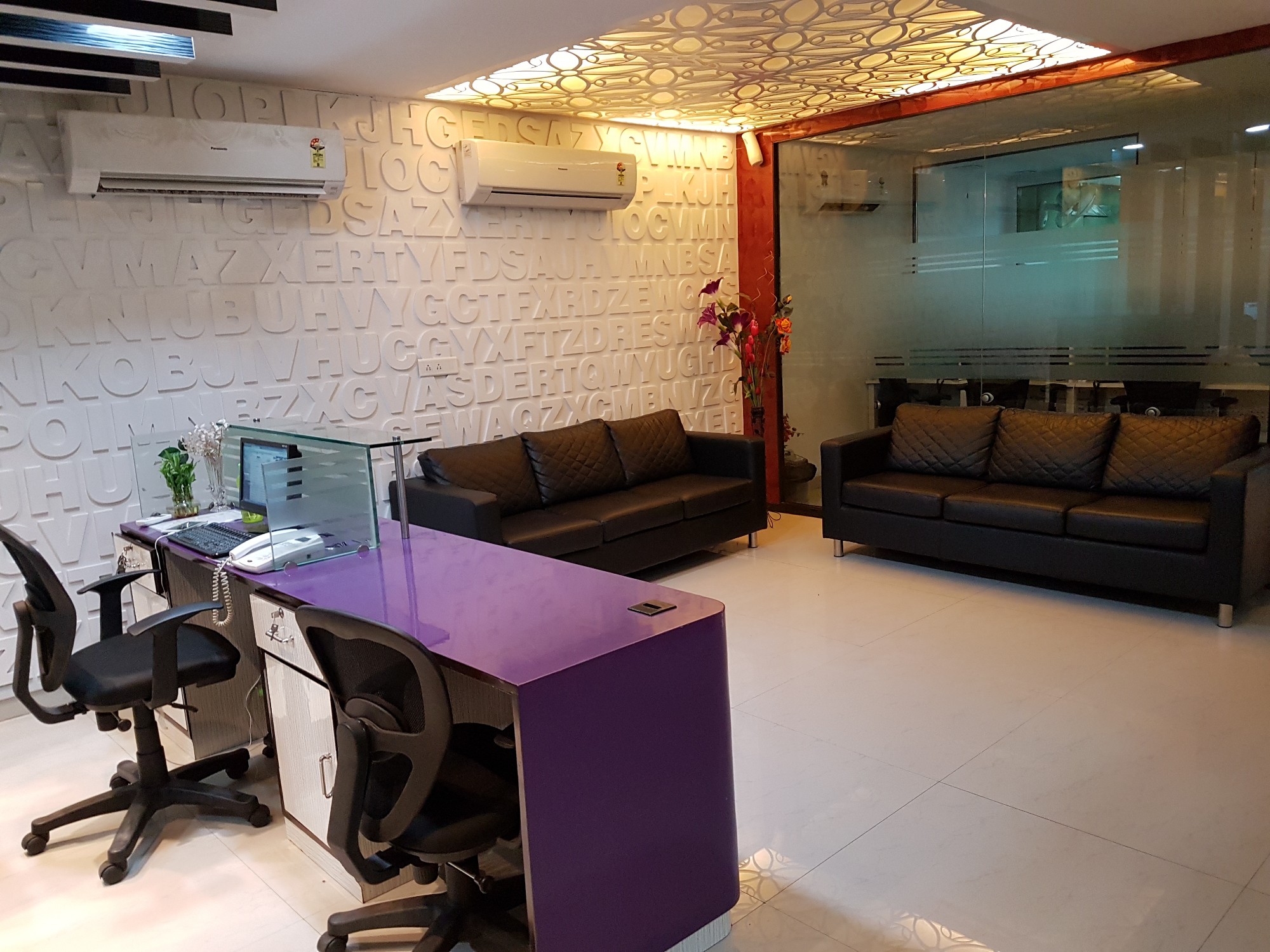 Reception of Gratis Infotech Pvt. Ltd.