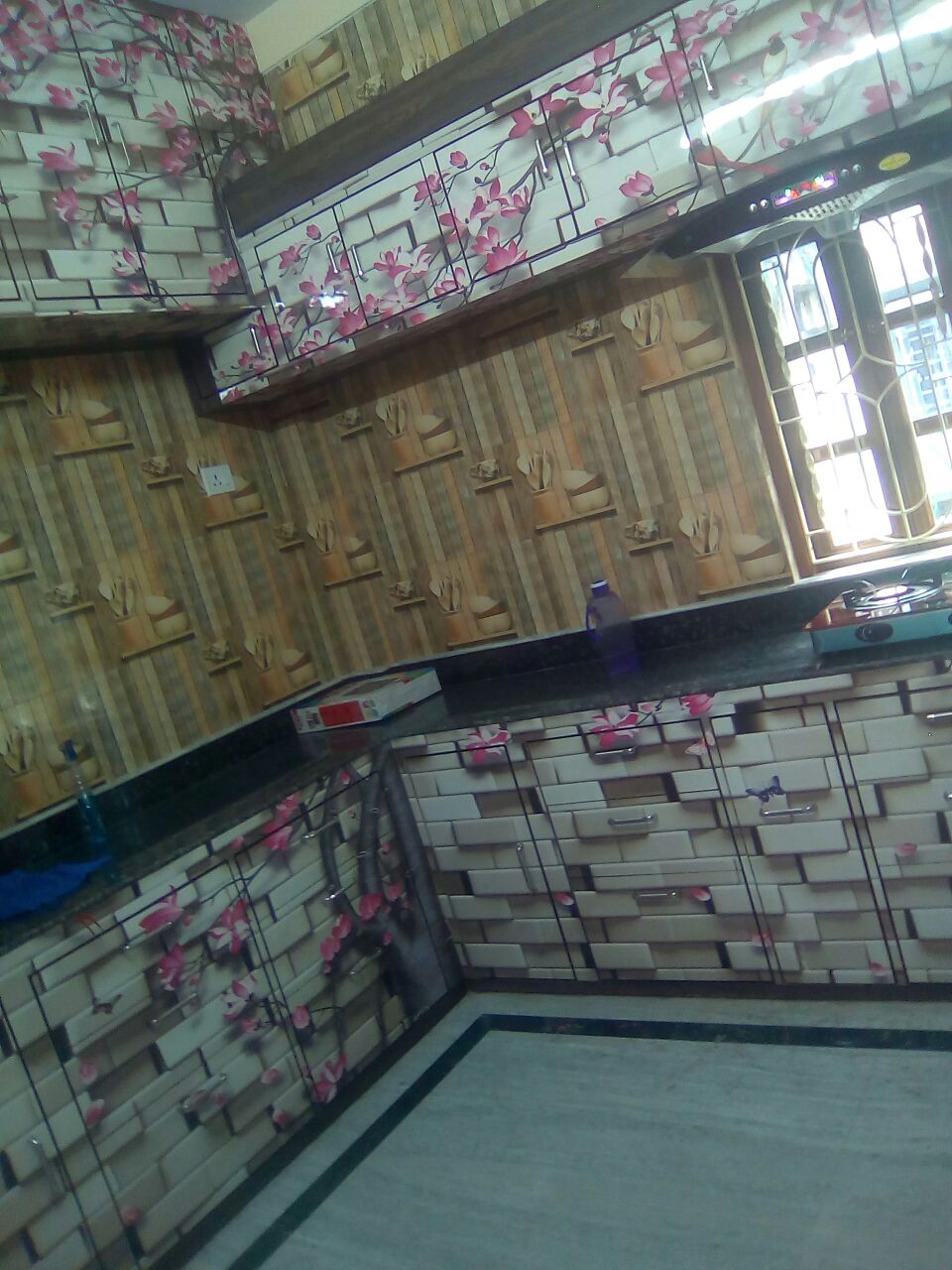 L-Shaped Kitchen of Ideal Building Interior Design and Decoration