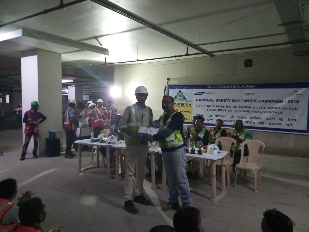 Certificate Distribution of Innovative Engineering Solution
