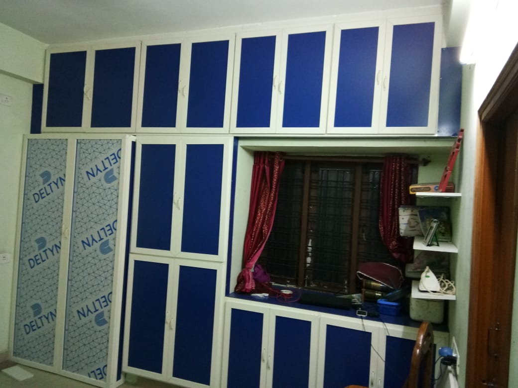 Other of Unik Traders