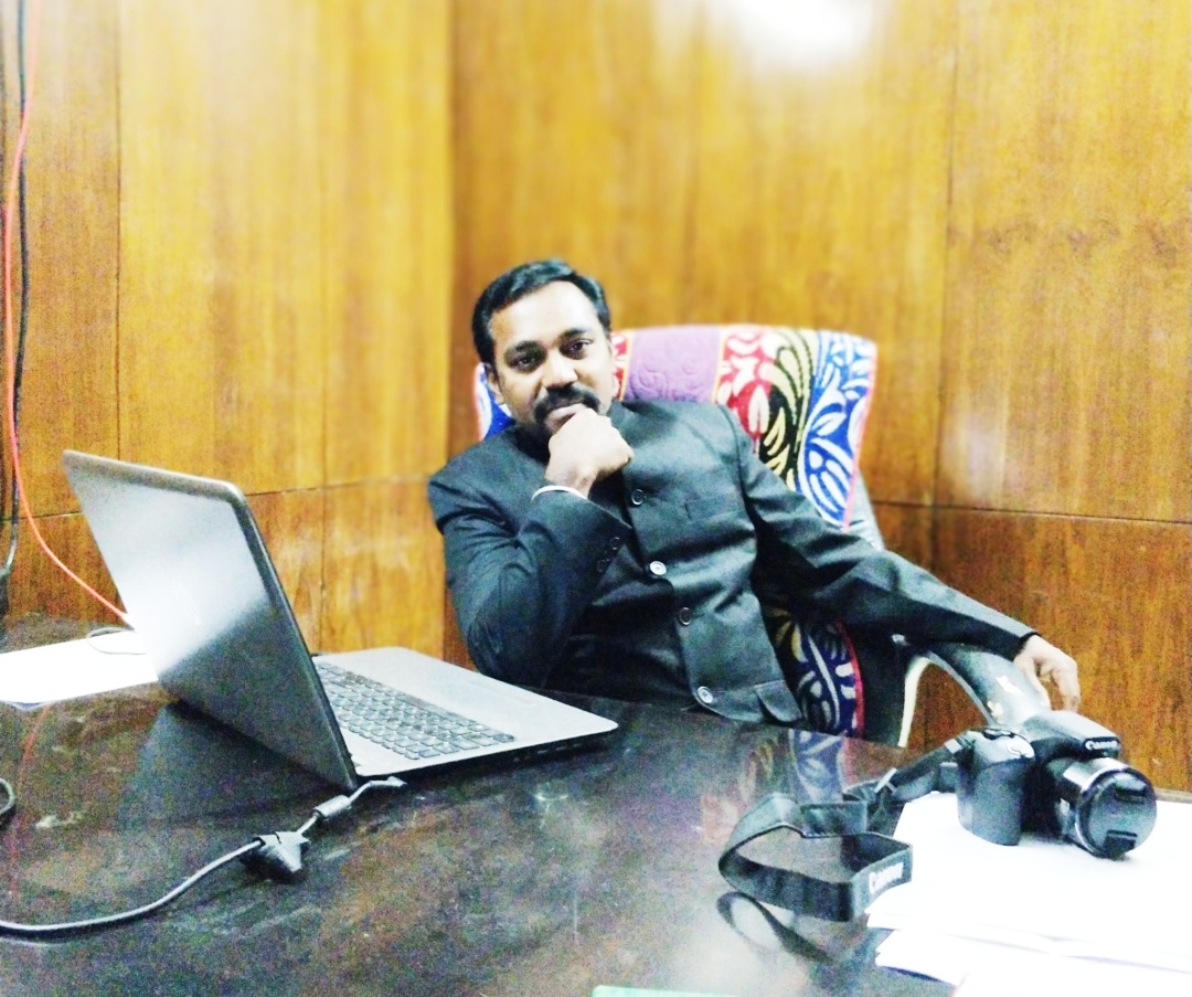 Investigator Workstation of SK Detective Bureau of India